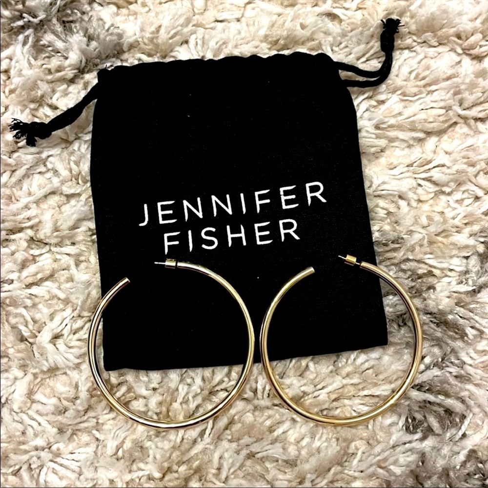 Jennifer Fisher 2‘ Thread Hoops